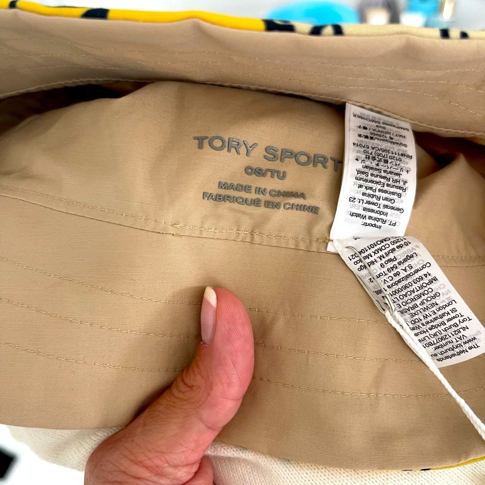 Tory Burch hat